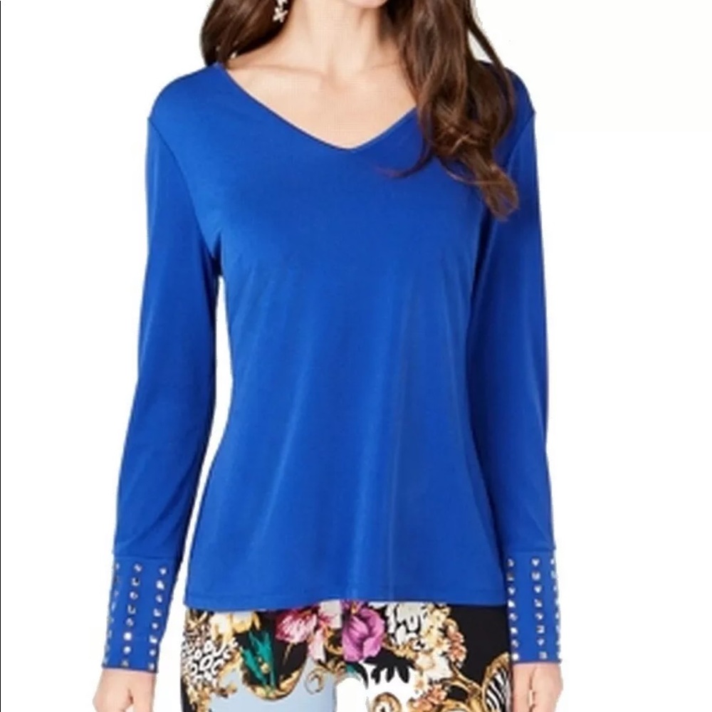 🌵NWT Thalia Sodi Blouse BlueCrossBack Embellished